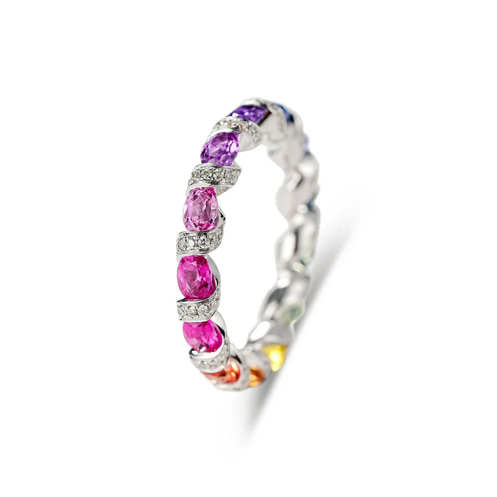 The Ultimate Guide to Engagement Rings for Fat Fingers: Flattering Styles &amp; Expert Tips